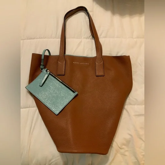 Marc Jacobs NWOT New York Wingman Tote Bag - Picture 4 of 10